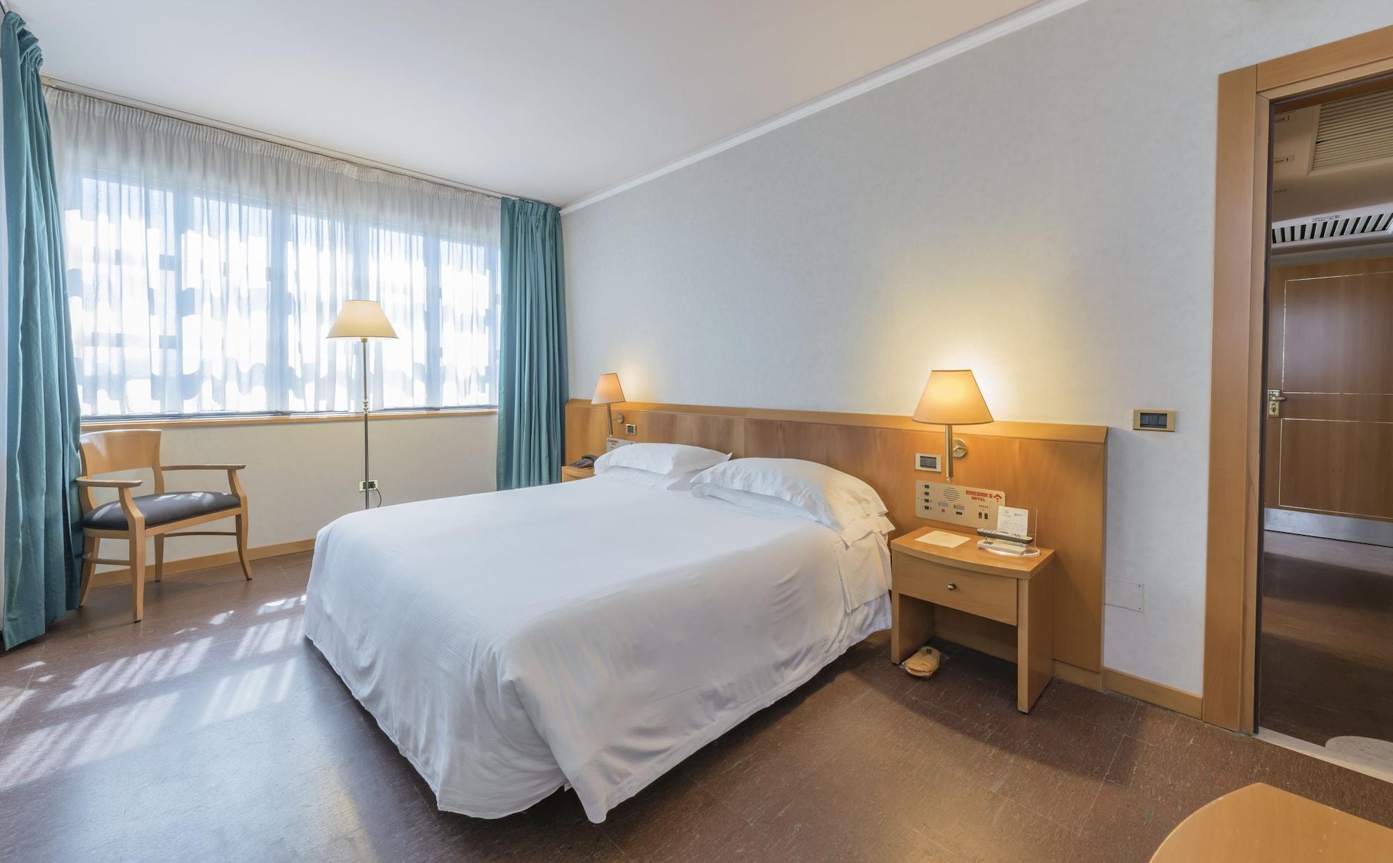 Caesar'S Hotel Cagliari Eksteriør bilde